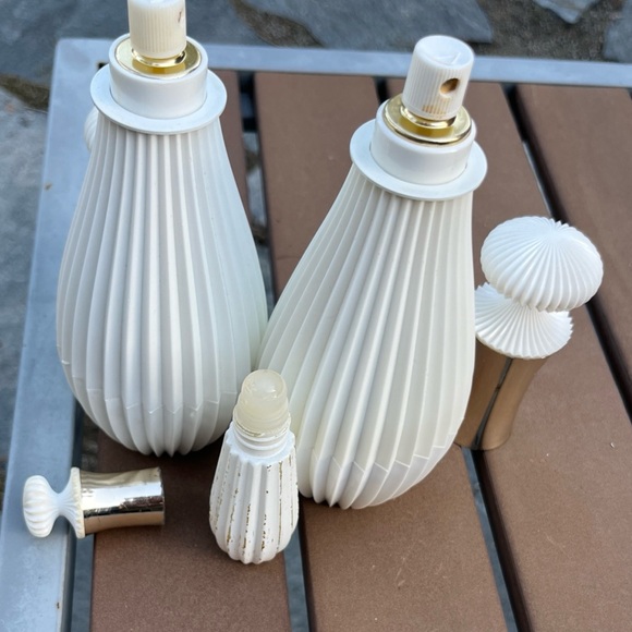 Vintage Avon Sonnet EMPTY Bottles - Lot Of 3 - Picture 4 of 5